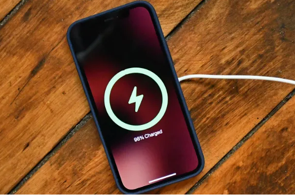 西乌珠穆沁苹果手机维修分享iPhone如何正确充电 